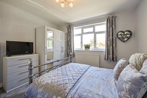 Bedroom- click for photo gallery